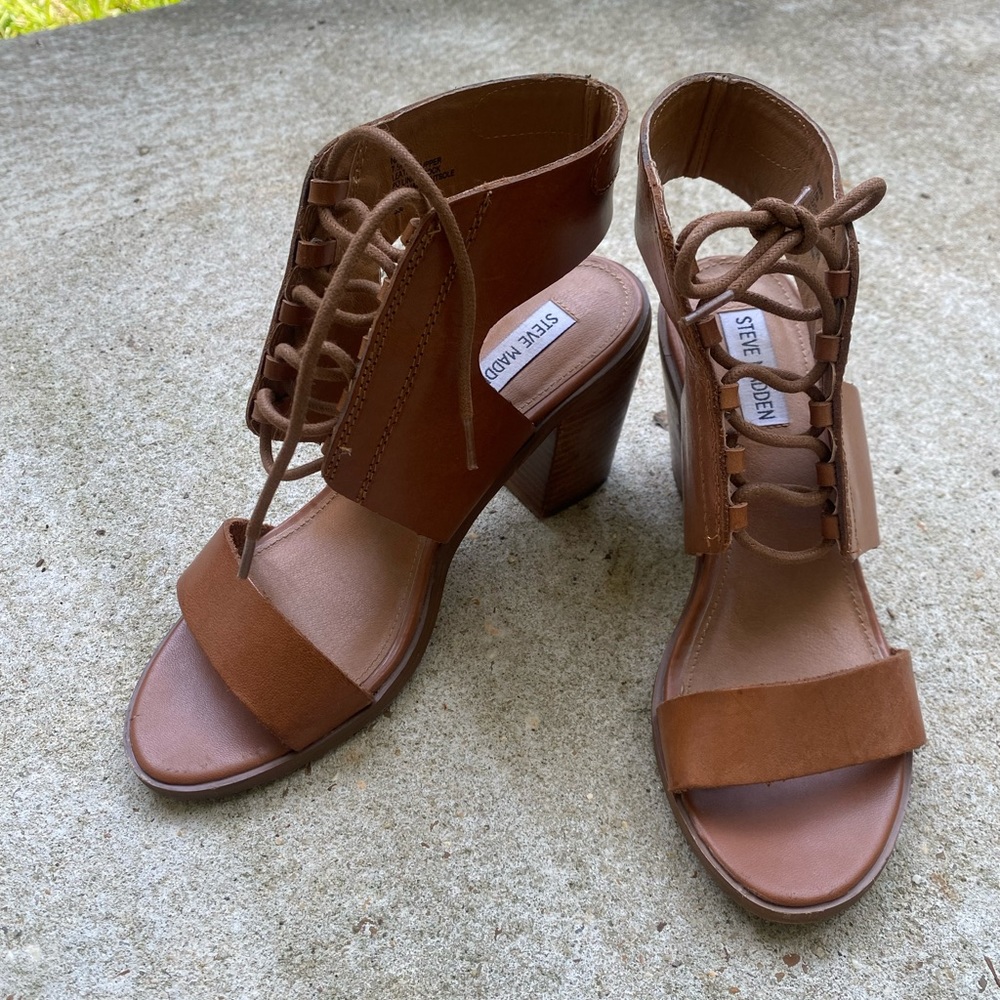 Steve Madden nannoo lace up heels